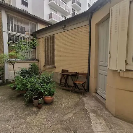 A Nice Little Studio In The Beautiful Paris. Appartamento