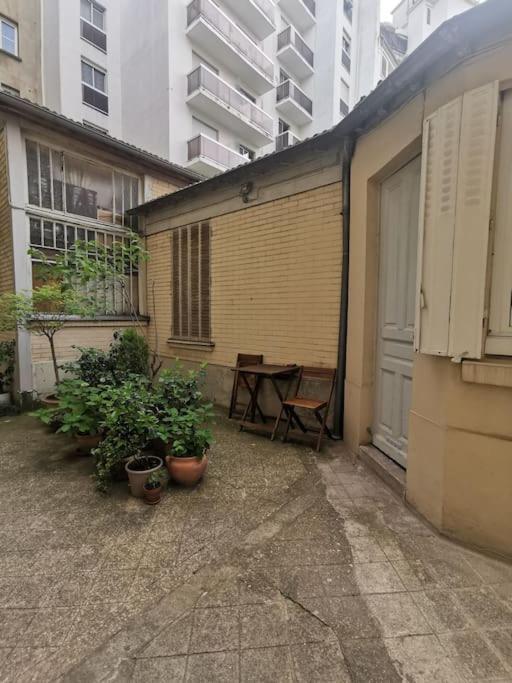 A Nice Little Studio In The Beautiful Paris. Appartamento